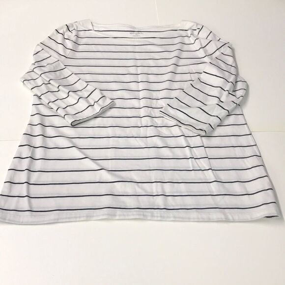 Merona top - Picture 1 of 3